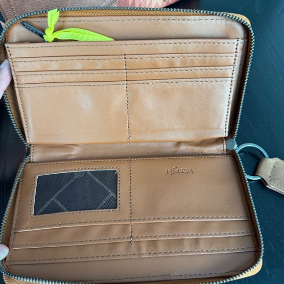 Wrangler Southwestern Pattern Dual Sided Print Concealed Carry Wide Tote+ Wallet - Picture 9 of 9